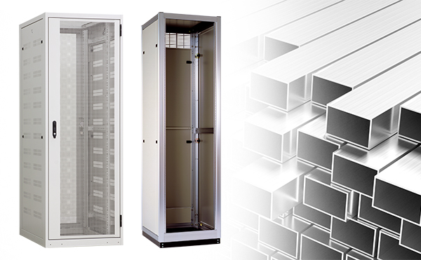 素材で変わる！19インチラックの“性能と価値”